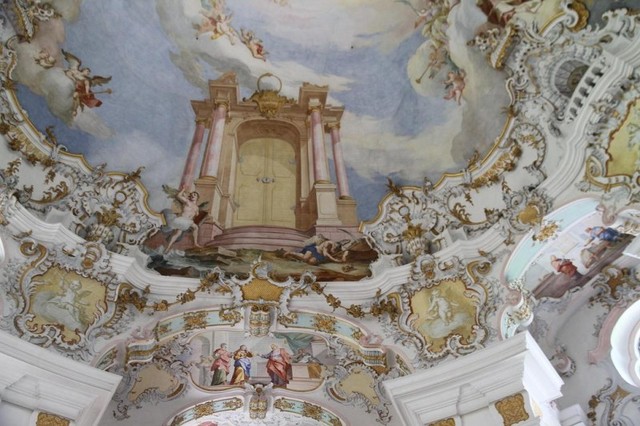 Neuschwanstein- Iglesia de Wies- Oberammergau - AUSTRIA Y BAVIERA CON BEBÉ (6)