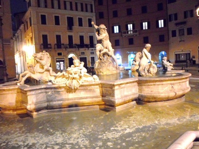 ROMA EN DOS DIAS Y MEDIO - Blogs de Italia - Algunos sitios curiosos (5)