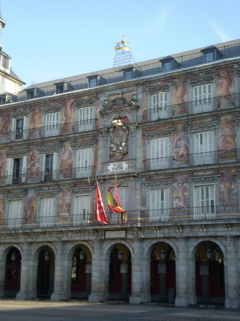 Madrid 2016 un paseo por nuestra historia - Blogs de España - Lunes 8 de Agosto: Llegada y primeros pasos por la ciudad. (2)