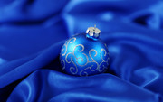 167167_blue_christmas_ball_p